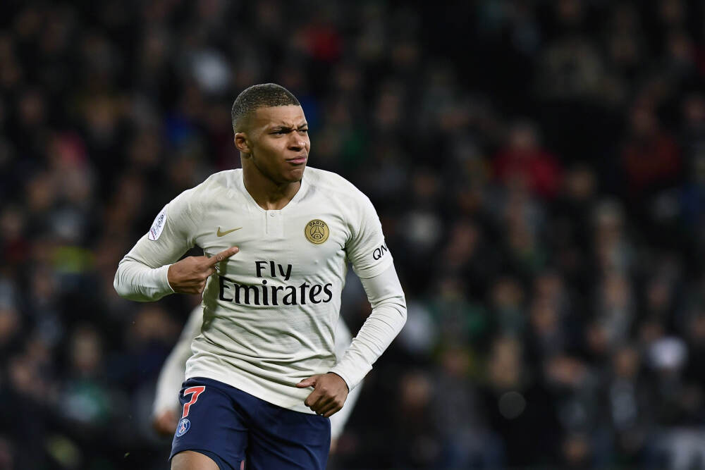 一文综合！俄罗斯、法国、英国、韩国等多国领导人发表2026年新年致辞